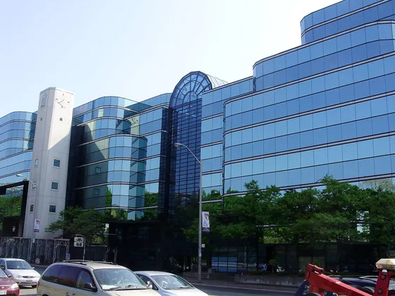 The glass-fronted York Mills Centre seen from the east side of Yonge Street.